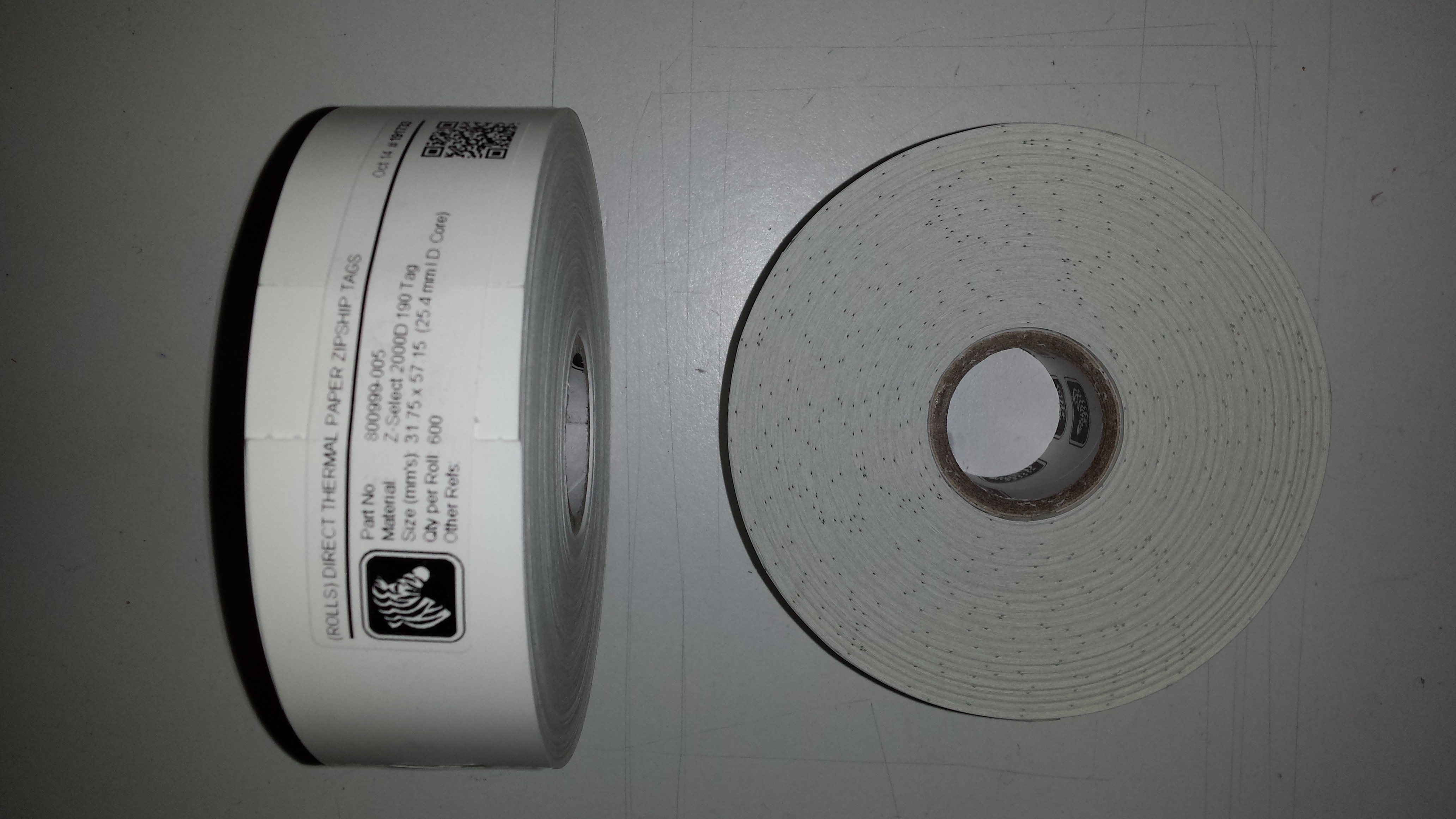 Zebra Z-Select 2000D 190 Tag, thermisch papier, 32x57mm Zebra Z-Select 2000D 190 Tag, thermisch papier, 32x57mm